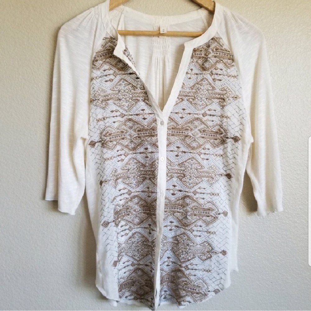 Anthropologie Cream Button-Front Embroidered Raglan Top